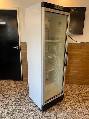 koelkast koeling beschikbaar voor biedingen