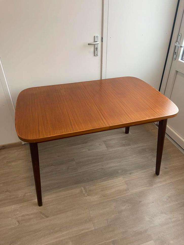 Vintage uitschuifbare tafel teak mid century deens design, Antiek en Kunst, Antiek | Meubels | Tafels, Ophalen