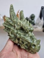 Grote draak van jade, serpentijn, Verzamelen, Mineralen en Fossielen, Ophalen of Verzenden, Mineraal