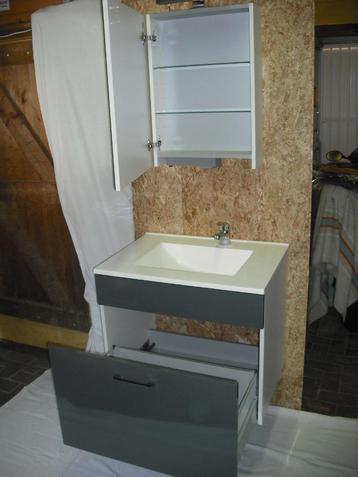 Goedkoop badmeubel antraciet beschikbaar voor biedingen