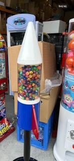 Capsule ballen automaat Pijl inclusief stuiterballen, Ophalen, Zo goed als nieuw