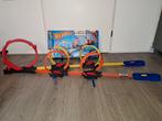 Hot wheels racebaan double loop, Kinderen en Baby's, Speelgoed | Racebanen, Racebaan, Ophalen of Verzenden, Zo goed als nieuw