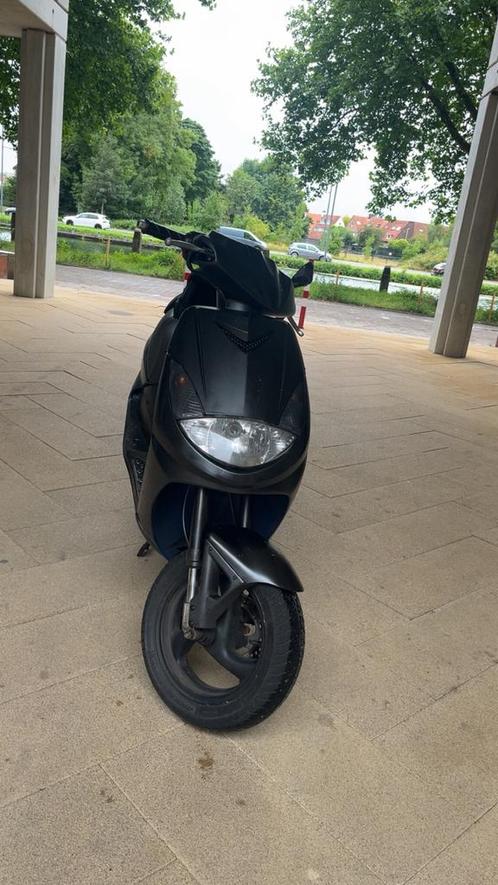 Vivacity 50cc, Fietsen en Brommers, Scooters | Peugeot, Zo goed als nieuw, Vivacity, Tweetakt, Ophalen