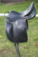 Dressuurzadel Erreplus 17 inch, Dieren en Toebehoren, Paarden en Pony's | Zadels, Ophalen of Verzenden, Zo goed als nieuw, Dressuur