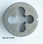 UNC en UNF tappen en snijplaten., Doe-het-zelf en Verbouw, Ophalen of Verzenden, Zo goed als nieuw, Metaaldraaibank, Minder dan 500 mm