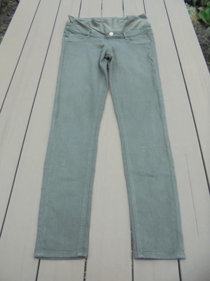 Z09 Groene zwangerschapsbroek H&M maat M, Kleding | Dames, Positiekleding, Gedragen, Broek of Spijkerbroek, Maat 38/40 (M), Groen