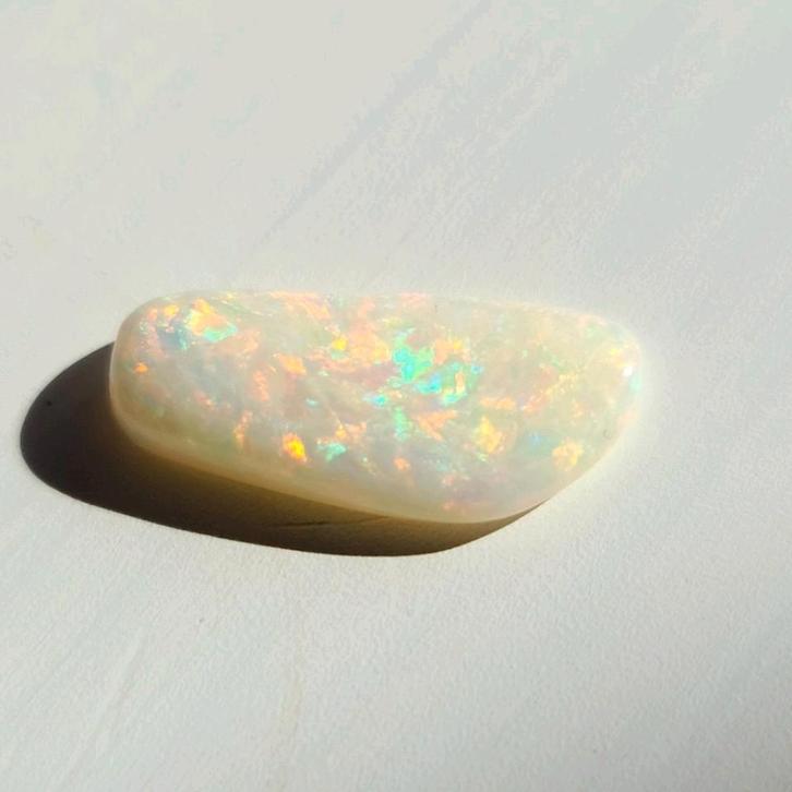 5.15 karaat Australische opaal, Sieraden, Tassen en Uiterlijk, Edelstenen, Zo goed als nieuw, Ophalen of Verzenden