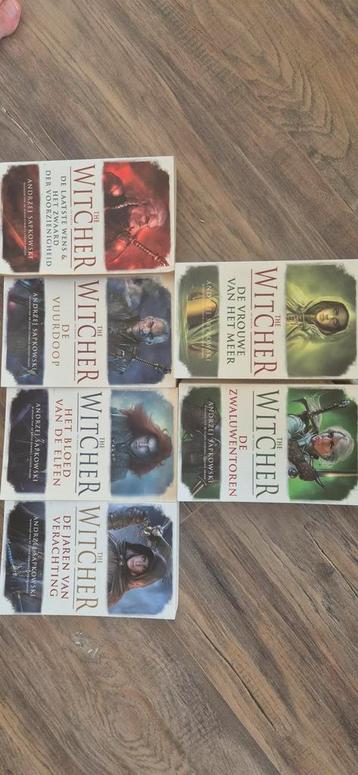 The Witcher Boeken Serie - Andrzej Sapkowski beschikbaar voor biedingen