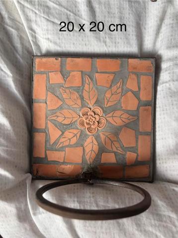 Mooie Wanddecoratie voor bloempot beschikbaar voor biedingen