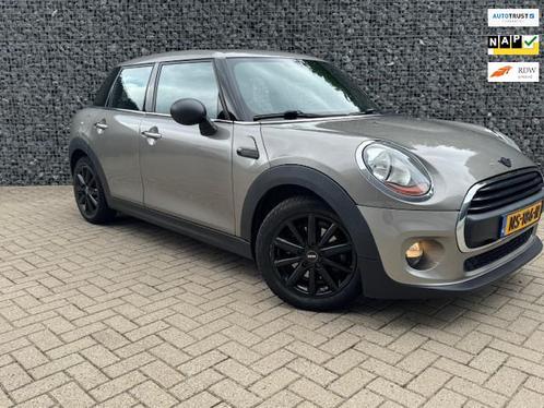 Mini Mini 1.2 One Salt Business, Auto's, Mini, Bedrijf, Te koop, One, ABS, Adaptive Cruise Control, Airbags, Airconditioning, Boordcomputer