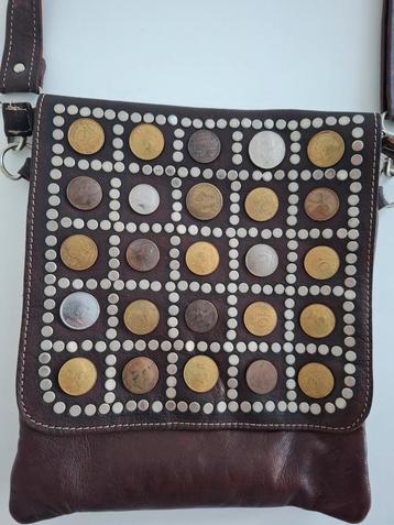 Leren Handtas met Munten beschikbaar voor biedingen