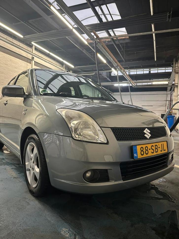 Suzuki Swift 1.5 5D 2005 Grijs, Auto's, Suzuki, Particulier, Swift, Benzine, D, Hatchback, Handgeschakeld, Origineel Nederlands