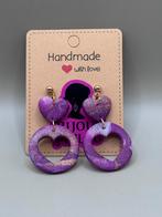 Polymeerklei oorbellen Hartjes, Sieraden, Tassen en Uiterlijk, Oorbellen, Overige materialen, Hangers, Paars, Ophalen of Verzenden