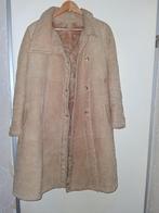 vintage lammy coat, Kleding | Dames, Beige, Maat 42/44 (L), Ophalen of Verzenden, Onbekend