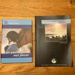 Leer paardrijden met plezier + leren voor het ruiterbewijs, Ophalen of Verzenden, Zo goed als nieuw, Paarden of Pony's, Diverse auteurs