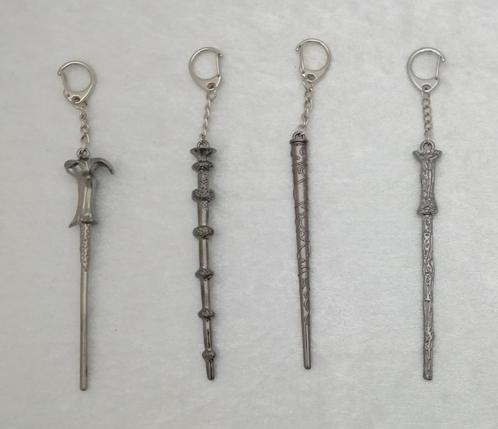 Sleutelhanger toverstaf 4 verschillenden, Verzamelen, Harry Potter, Nieuw, Overige typen, Verzenden