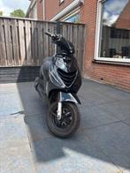 Zip 4t 2017 2v, Fietsen en Brommers, Scooters | Piaggio, Ophalen, Zo goed als nieuw, Zip