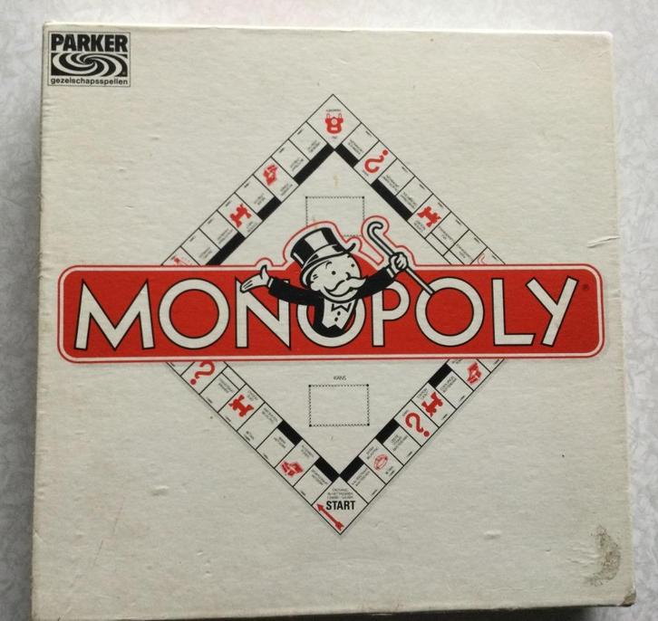 Monopoly Spel, Hobby en Vrije tijd, Gezelschapsspellen | Bordspellen, Gebruikt, Een of twee spelers, Drie of vier spelers, Vijf spelers of meer