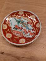 Twee Japanse Imari porseleinen schoteltjes, Ophalen of Verzenden