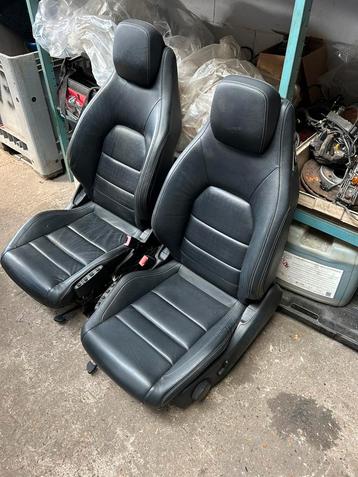Mercedes e-klasse c207/r207 interieur beschikbaar voor biedingen
