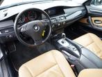BMW 5 Serie Touring 520i High Executive Automaat- Goed onder, Te koop, Zilver of Grijs, 14 km/l, Benzine