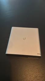 Ubiquiti Unifi Cloud Key Gen2 Plus, Computers en Software, Netwerk switches, Ophalen of Verzenden, Zo goed als nieuw