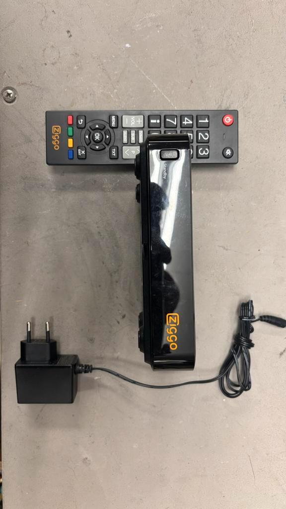 Ziggo Decoder voor dvb-c televisie en radio, Audio, Tv en Foto, Decoders en Harddiskrecorders, Gebruikt, Decoder, Ophalen of Verzenden