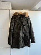 Woolrich jas groen, Kleding | Dames, Jassen | Winter, Ophalen, Zo goed als nieuw, Groen