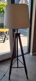 Dutchbone vloerlamp greige lampenkap, Ophalen, Zo goed als nieuw, Minder dan 100 cm