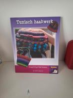 Tunisch haakwerk, Ophalen of Verzenden, Zo goed als nieuw