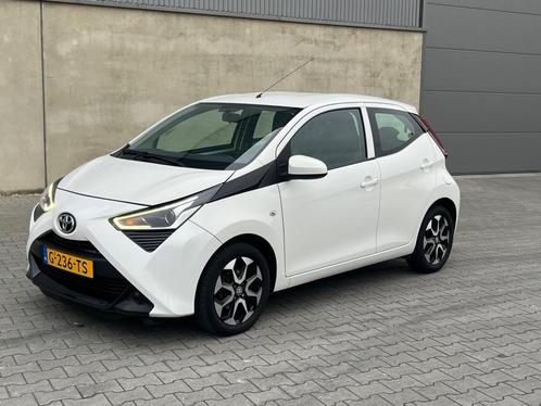 Toyota Aygo 1.0 VVT-i x-fun 85.000 KM NAP+APPLE CARPLAY+LED+, Auto's, Toyota, Bedrijf, Te koop, Aygo, ABS, Airbags, Airconditioning