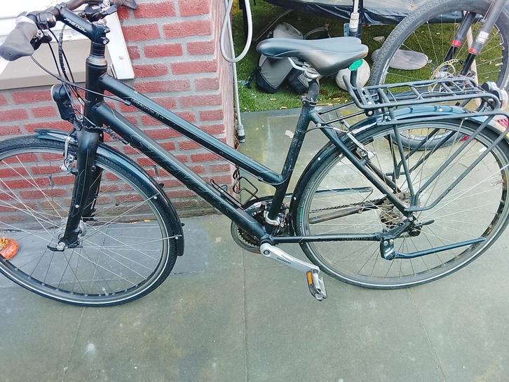 Stevens dames tourfiets 28inch, Fietsen en Brommers, Fietsen | Dames | Sportfietsen en Toerfietsen, Gebruikt, Overige merken, Meer dan 20 versnellingen