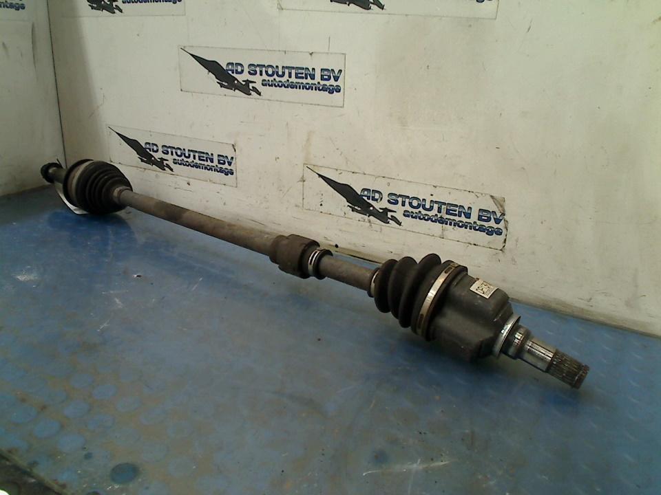 Aandrijfas Rechts Voor Toyota Verso S 2012 DP13R, Gebruikt, Kundenbetreuung@toyota.de, Toyota-Allee 2, Köln 50858, , Duitsland