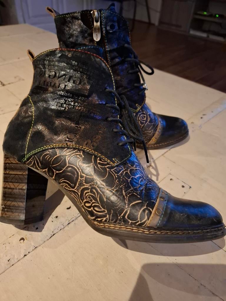 Laura Vita Enkellaars Zwart Maat 39, Zwart, Lage of Enkellaarzen, Ophalen of Verzenden, Gedragen