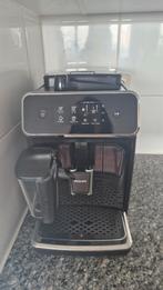 Philips 2200 Espresso Machine with LatteGo, Stoompijpje, Koffiemachine, Zo goed als nieuw, Koffiebonen