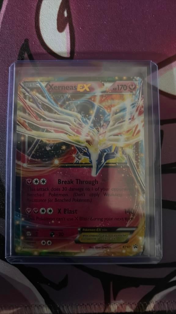 Xerneas ex xyp07, Ophalen of Verzenden, Zo goed als nieuw