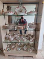 Uniek servies van Royal Albert, Ophalen, Zo goed als nieuw, Overige stijlen, Kop(pen) en/of Schotel(s)