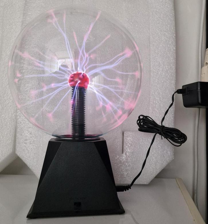 Werkende Gebruikte Plasmabol - Interactieve Lichtshow, Huis en Inrichting, Lampen | Overige, Gebruikt, Ophalen