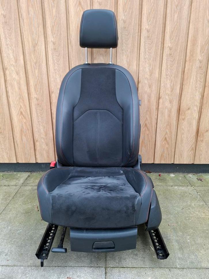Stoel Seat Leon 2015 - Zwart skai, Auto-onderdelen, Interieur en Bekleding, Seat, Gebruikt, Ophalen