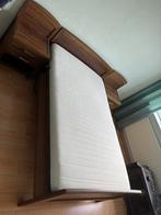 Seniorenbed electrisch verstelbare lattenbodem nachtkastjes, Ophalen of Verzenden, Gebruikt, Twijfelaar, Klassiek