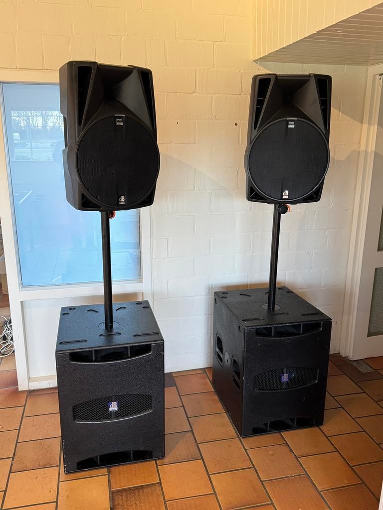 DB Technologies Complete Set, Muziek en Instrumenten, Ophalen, Zo goed als nieuw