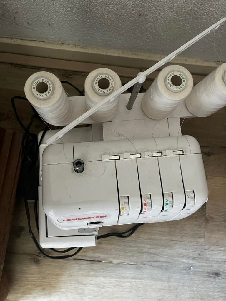 Lewenstein Multilock 700de lockmachine, Ophalen of Verzenden, Gebruikt, Lockmachine, Lewenstein