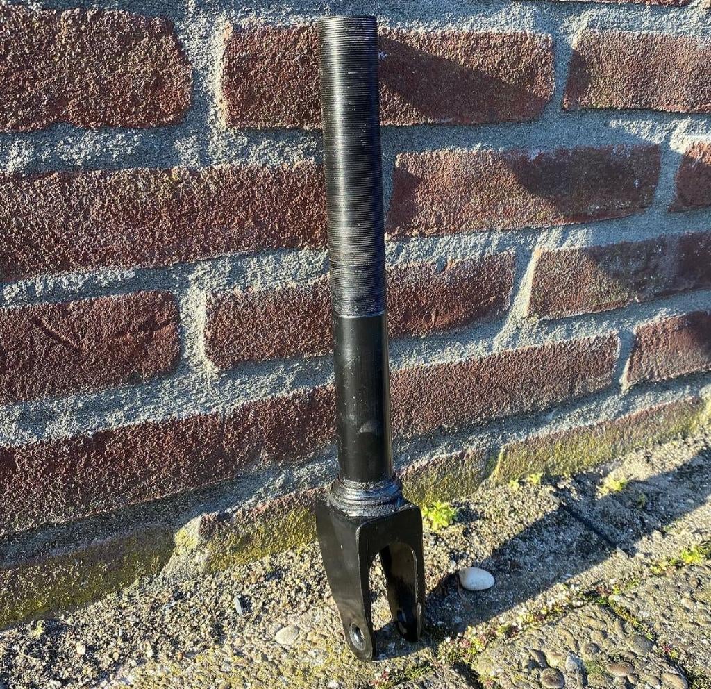 Mooie Threaded stuntstep fork, Ophalen of Verzenden, Zo goed als nieuw