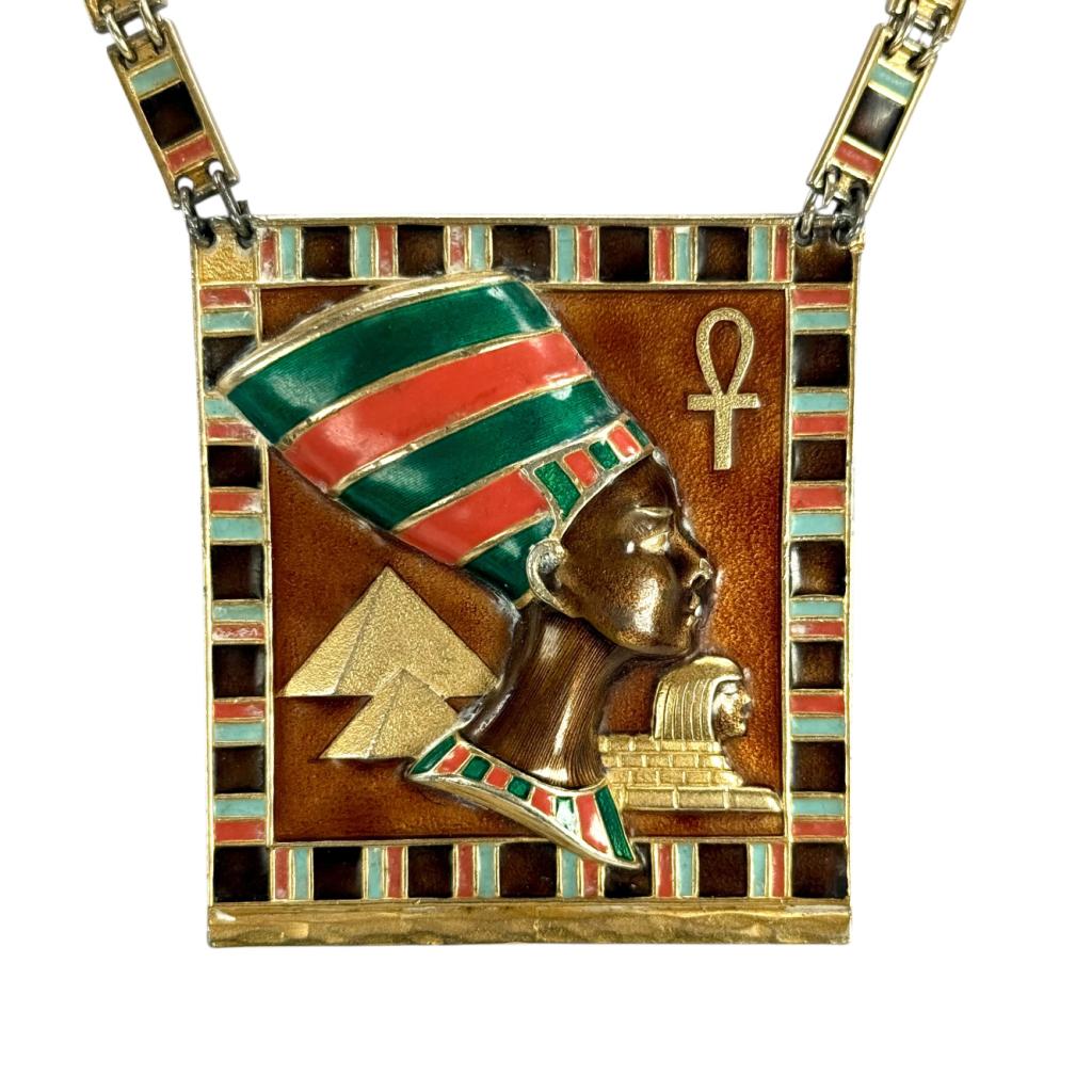 D'orlan ketting met Geëmailleerde hanger (Koningin Nefertiti, Flex Ltd., Zo goed als nieuw, https://flex.com/contact-us, Nobelstraat 10, 5807 GA Oostrum LB, Limburg, Nederland