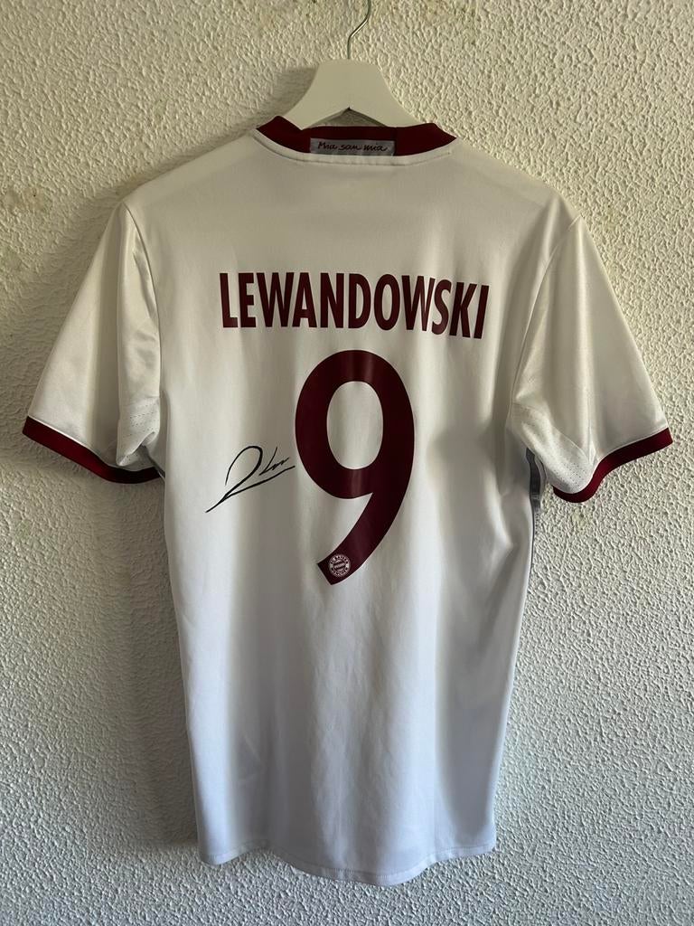Robert Lewandowski gesigneerd Bayern shirt, Ophalen of Verzenden, Zo goed als nieuw, Buitenlandse clubs, Shirt