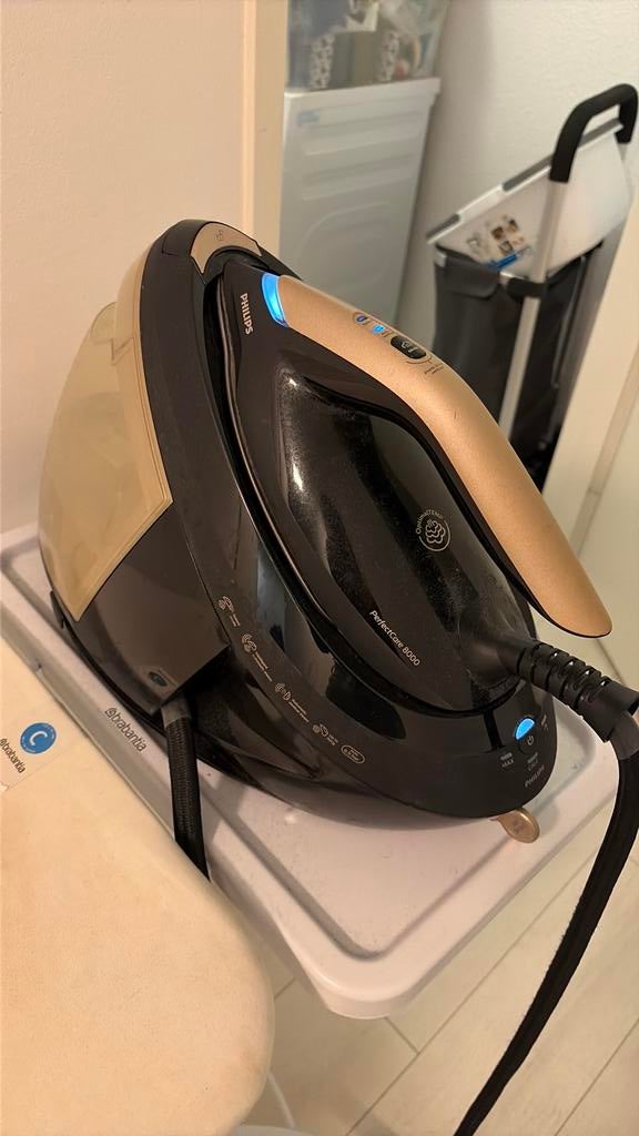 philips perfectcare 8000 Stoomgenerator, Ophalen of Verzenden, Zo goed als nieuw
