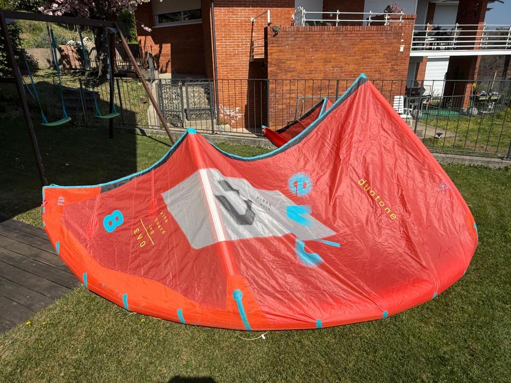 Duotone Evo kite | maat 8, Watersport en Boten, Kitesurfen, Ophalen, Gebruikt, 8 m², Geen board