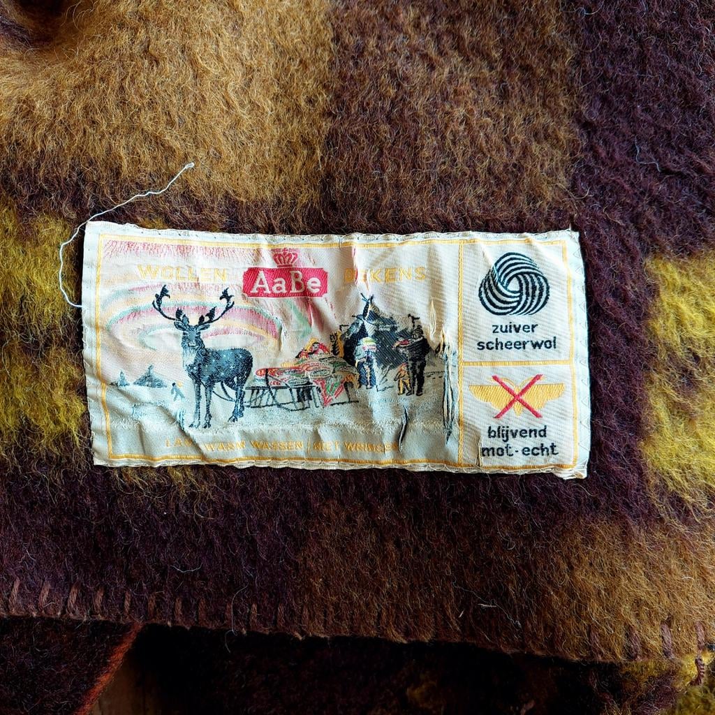 Lucky Vintage AaBe vintage wollen deken (165x230cm), Huis en Inrichting, Woonaccessoires | Plaids en Woondekens, Gebruikt, ., Aabe