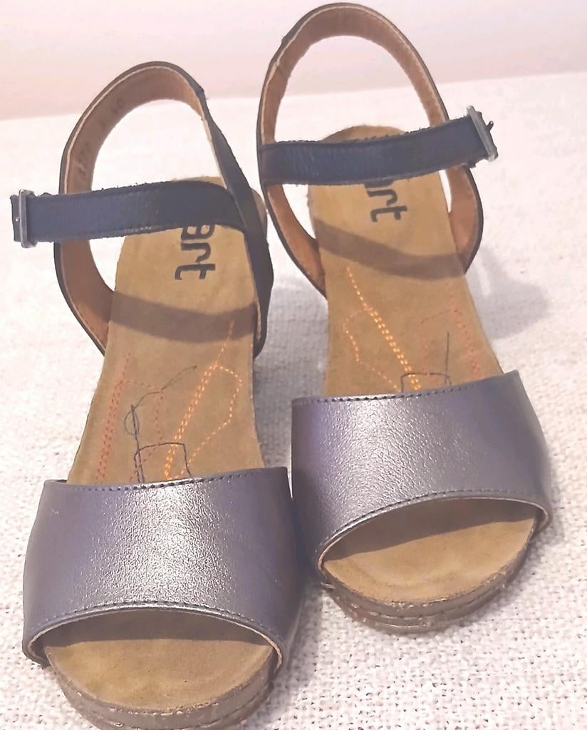 Art sandalen met hak van leer - Maat 40, Art, Overige kleuren, Zo goed als nieuw, Sandalen of Muiltjes