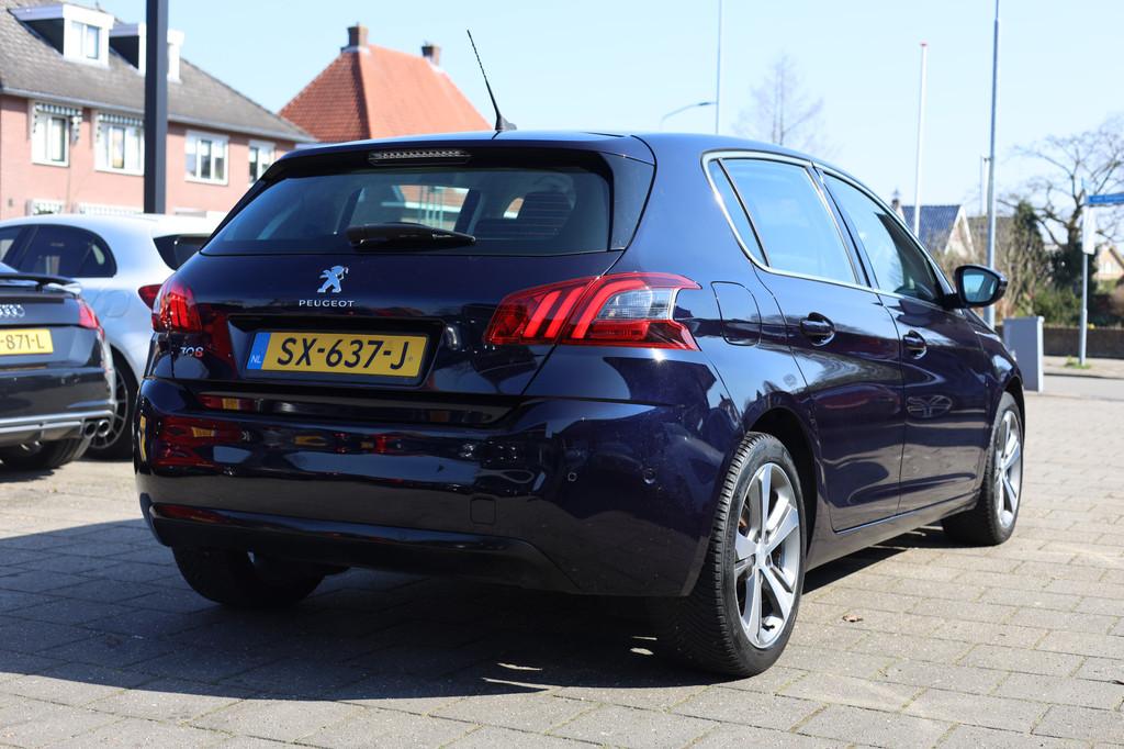 Peugeot 308 1.2 ALLURE | NAVI | CLIMA | CARPLAY | NAP, Voorwielaandrijving, Gebruikt, Euro 6, 1199 cc